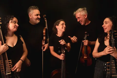 Ensamble Zum Kelch